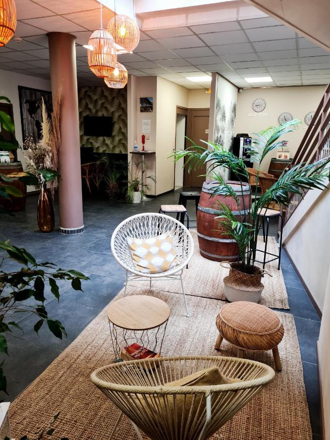 Auberge De Jeunesse Hi Bordeaux-Blanquefort - Ex Otellia Екстериор снимка