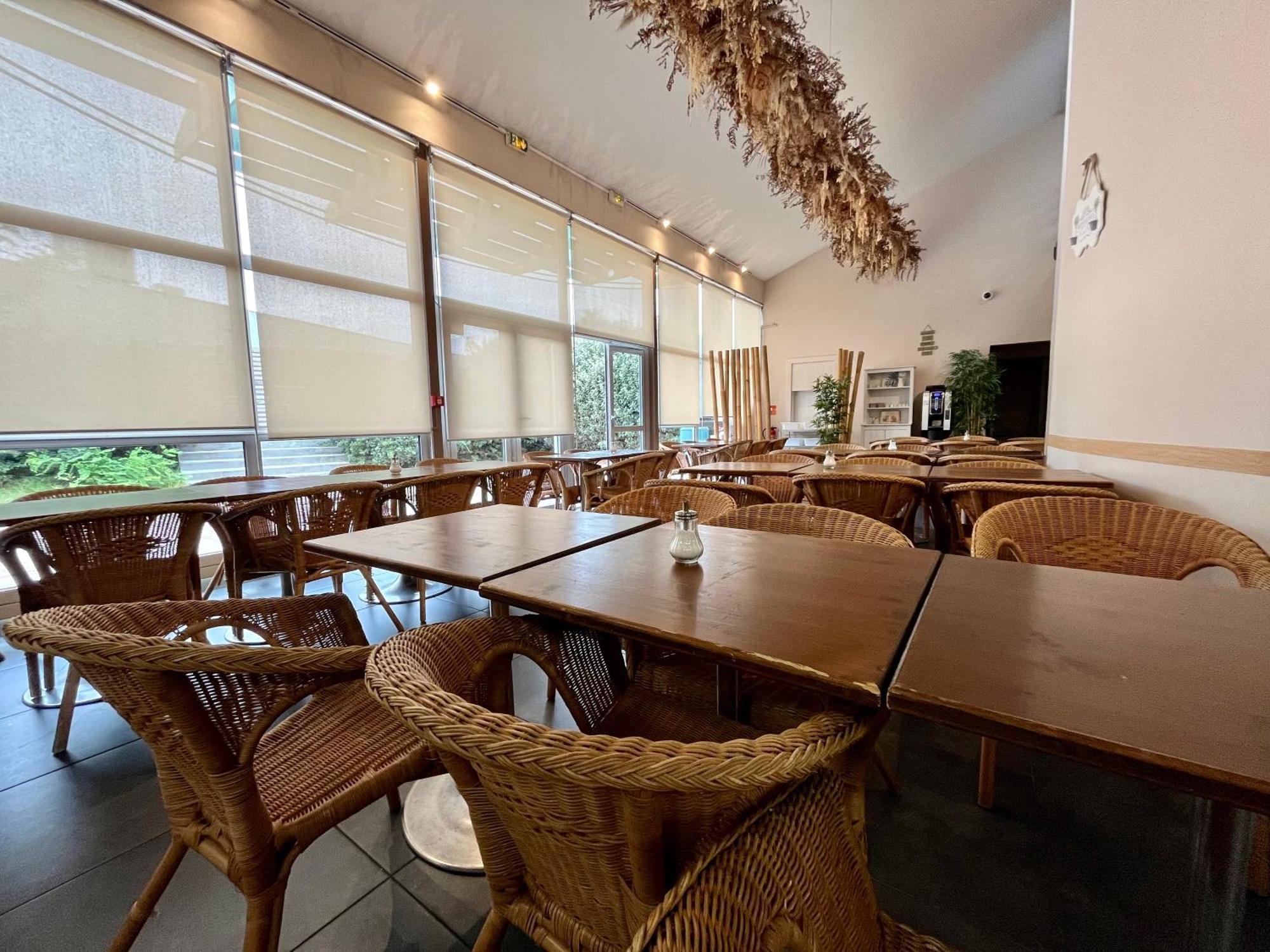 Auberge De Jeunesse Hi Bordeaux-Blanquefort - Ex Otellia Екстериор снимка